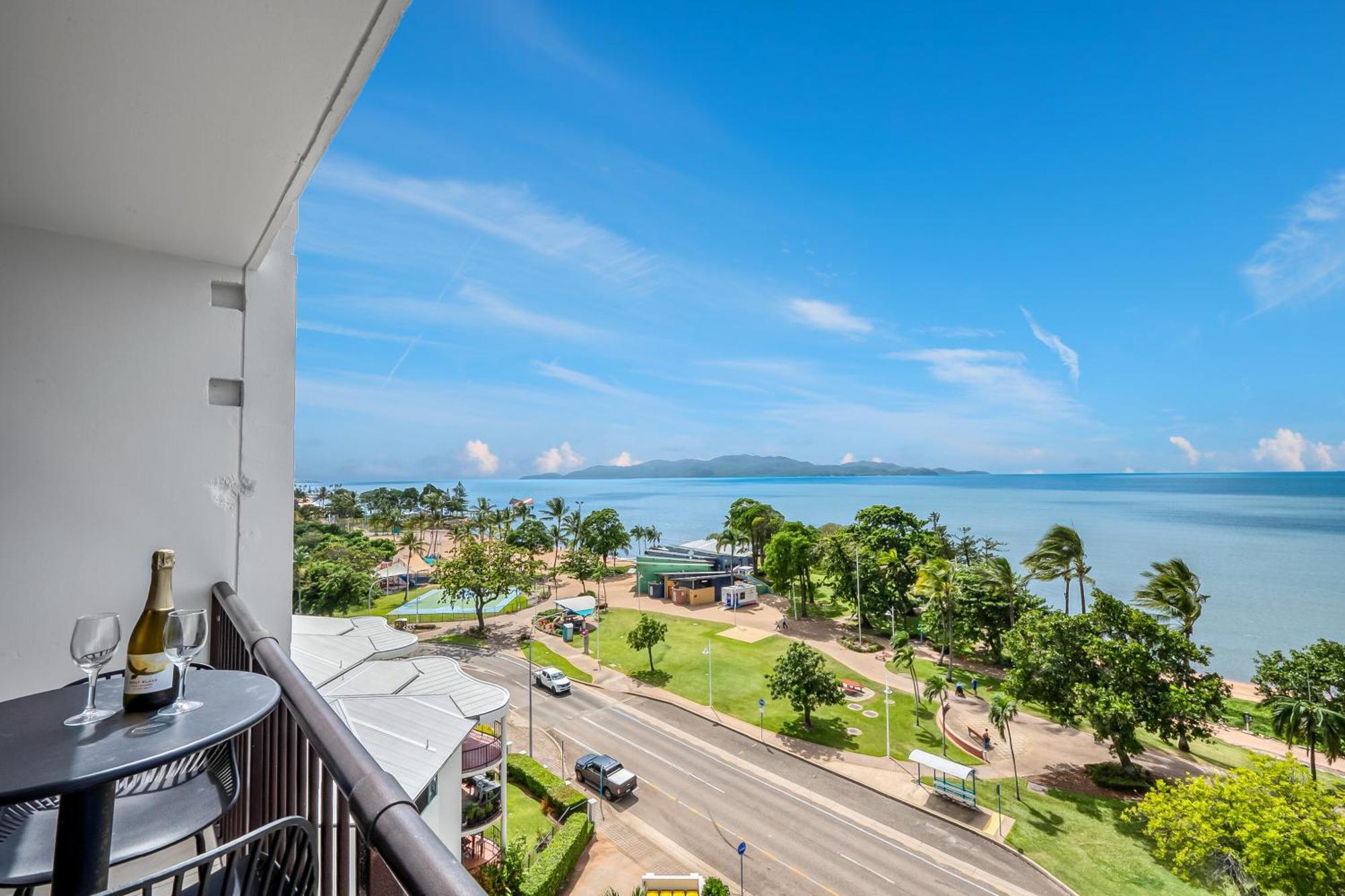 It'S All About The Views! Townsville Dış mekan fotoğraf