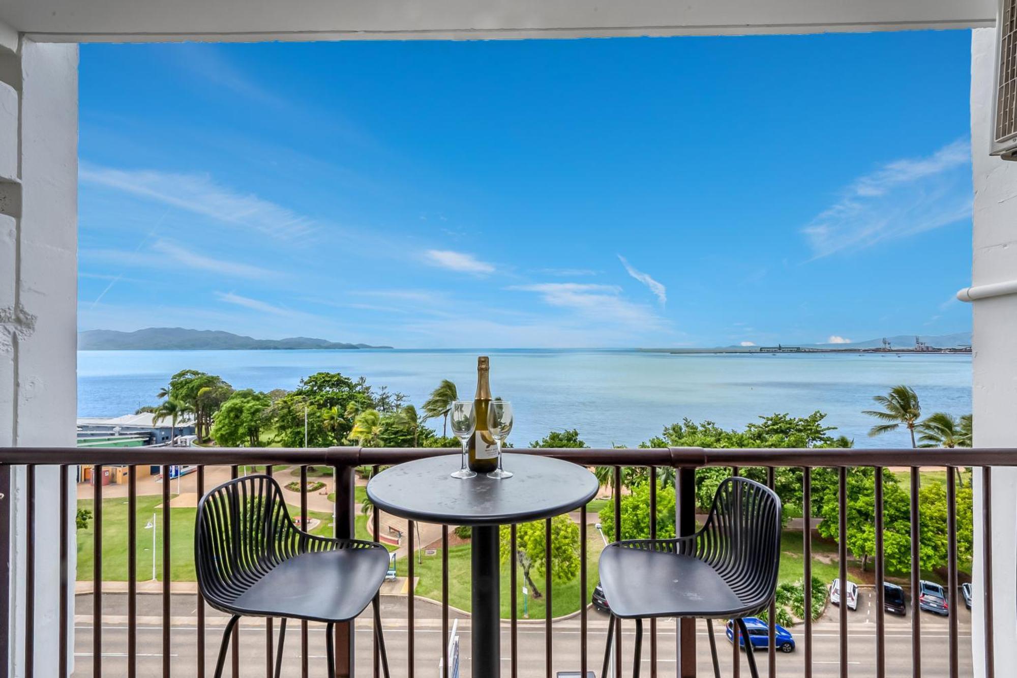 It'S All About The Views! Townsville Dış mekan fotoğraf